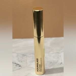 Hourglass Unlocked Lengthening Tubing Mascara in Espresso ( New No Box)